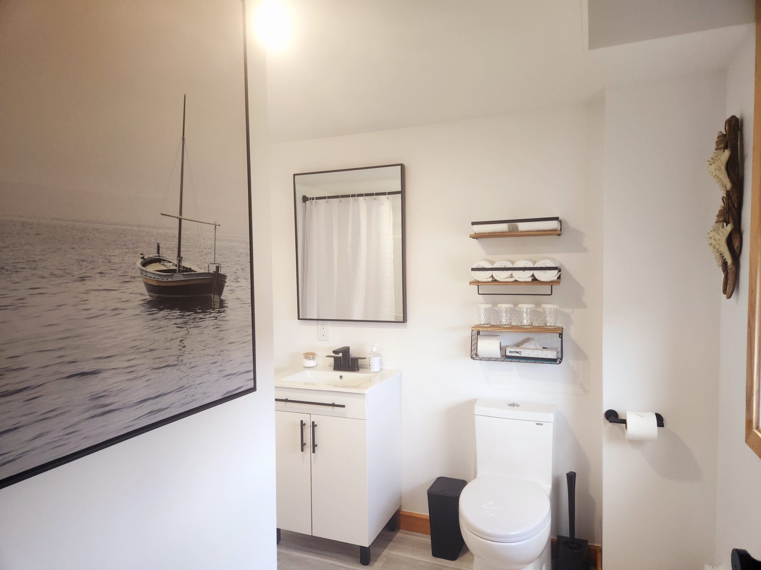 Chambre Queen divan-lit SDB 2